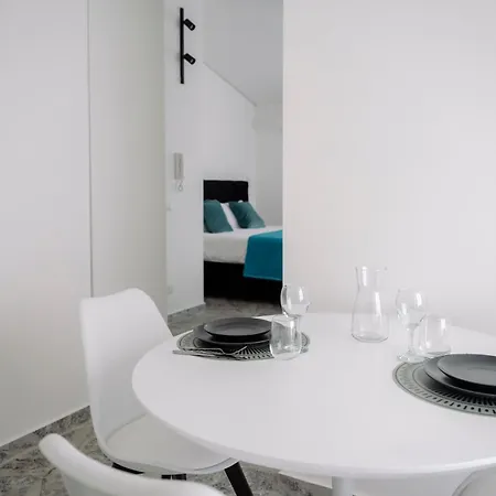The Square - Luxury Apartman Scilla